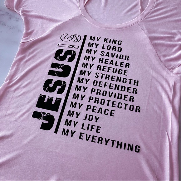 Jesus is my King Christian T-Shirt - Picture 3 of 5